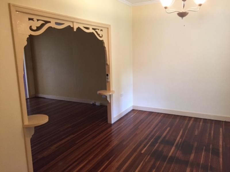 9 Spencer Street, The Range QLD 4700